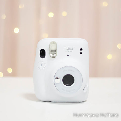 Instax Mini 11 -polaroidkamera, valkoinen